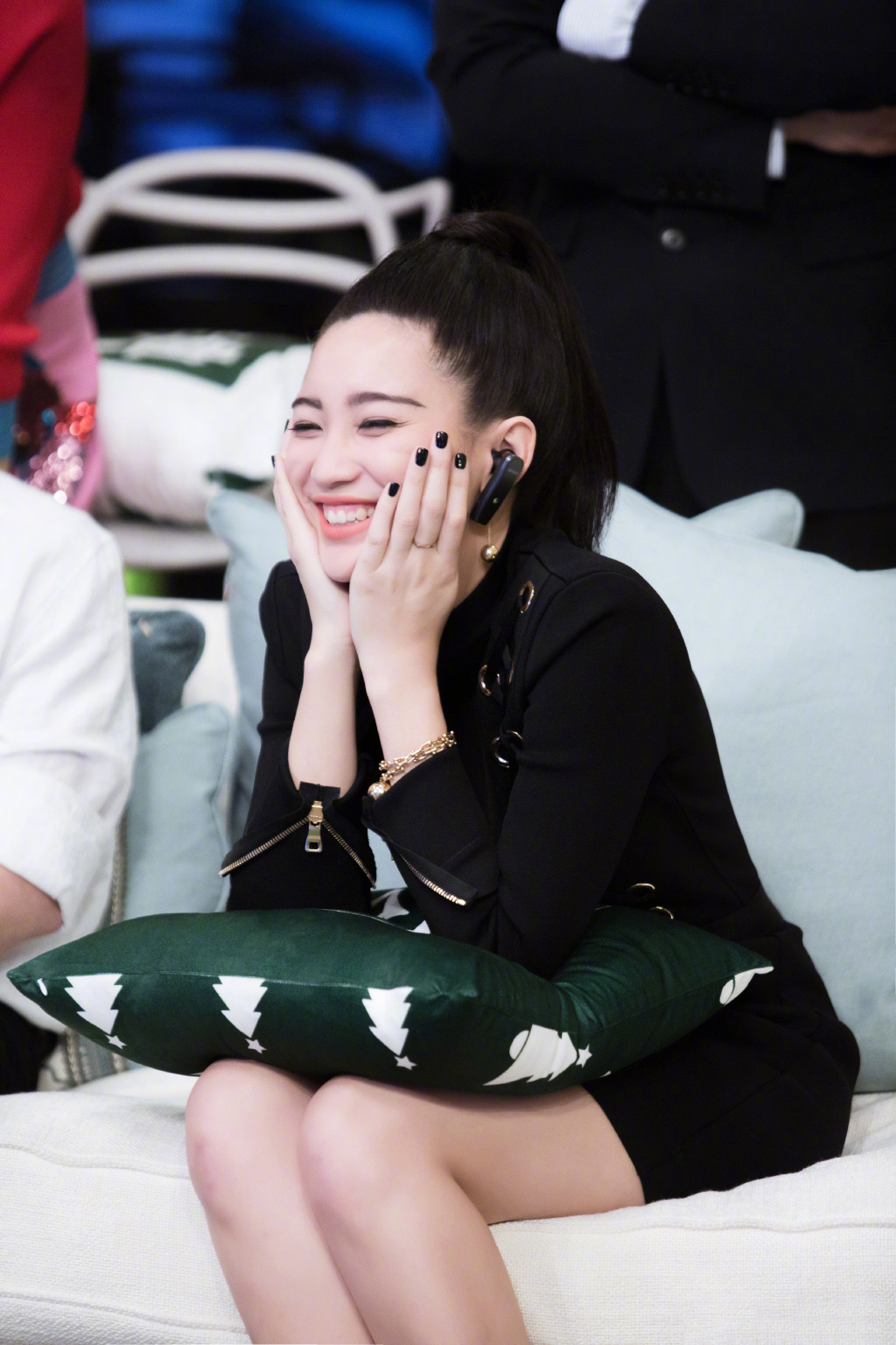 香港女星张天TIEN《歌手》高清图片