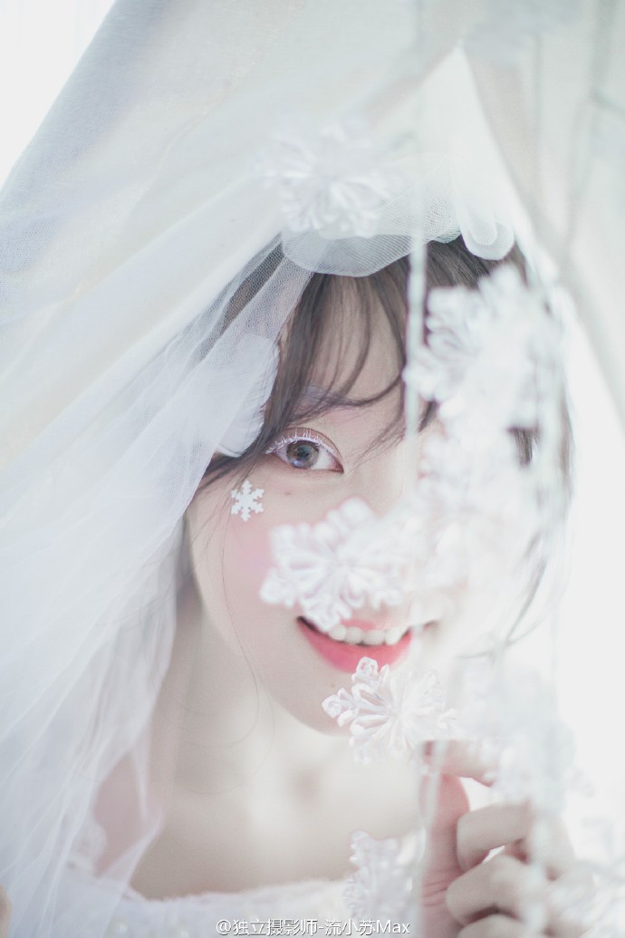 唯美美女校花冰雪奇缘唯美写真