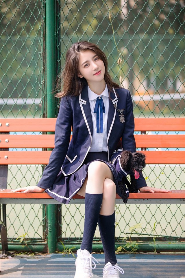 李凯馨清纯学生制服写真手机壁纸下载