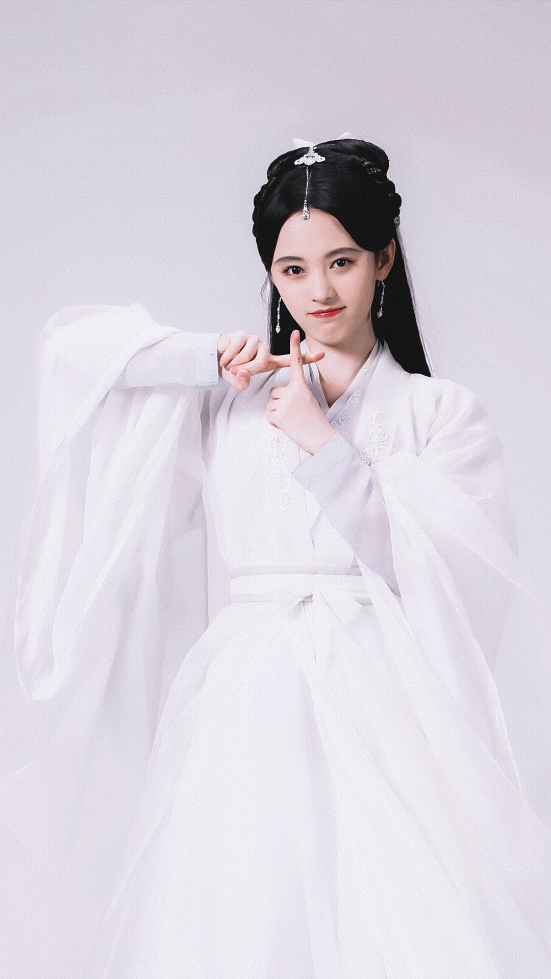 鞠婧祎汉服白素贞装俏皮写真图片手机壁纸