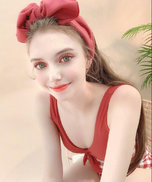 德国美女模特小昆凌Chloe图片 欧美美女图片