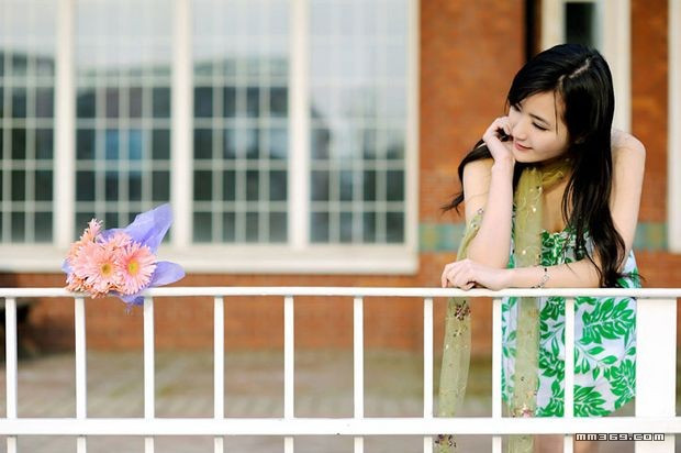 政法大学美女校花思思图片_华东政法大学美女思