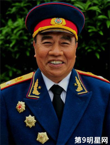王伍福