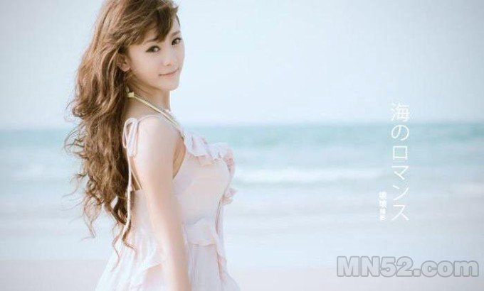 如花似玉的纯美沙滩姑娘