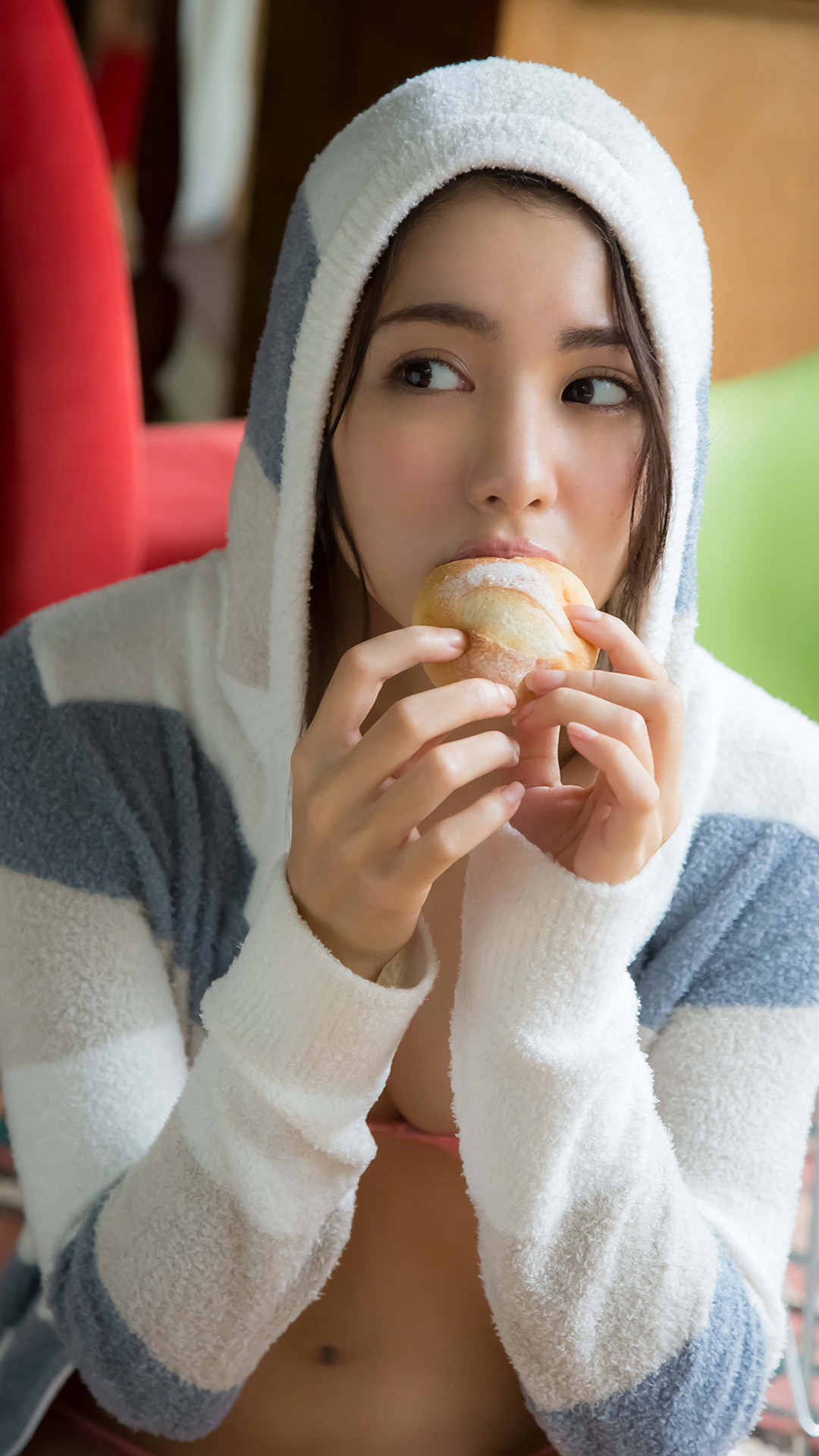 青涩性感日本写真美女苹果手机壁纸