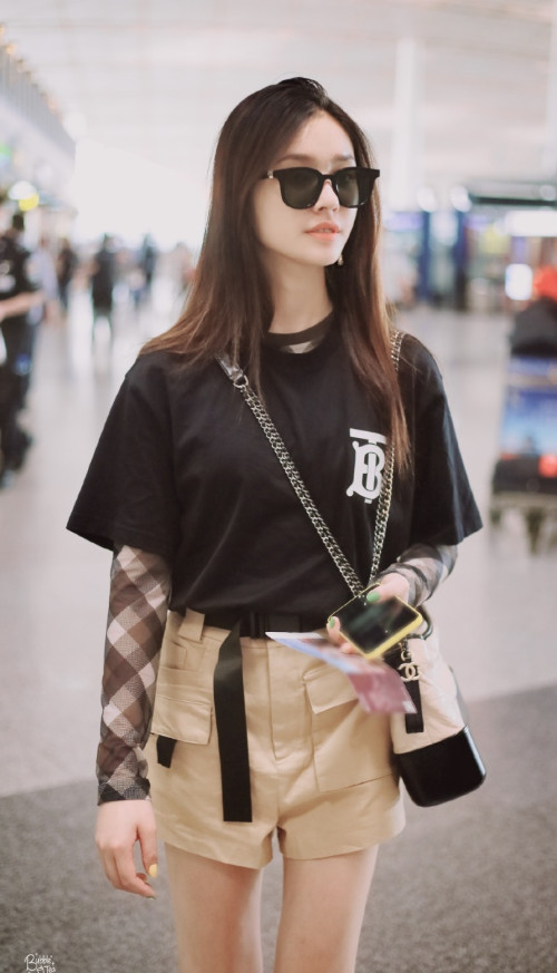 浙江美女图片 女明星林允近期机场私服合集