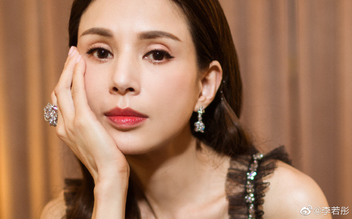 香港美女图片 不老女神小龙女李若彤图片