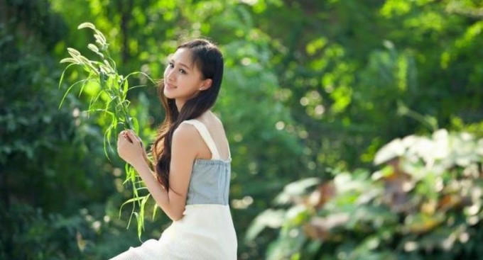 清雅校园美女露露纯美迷人