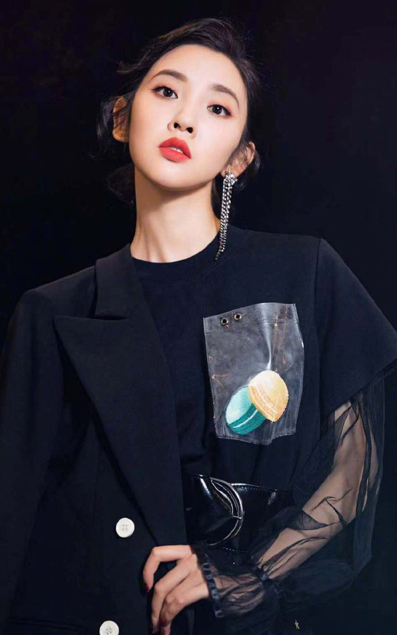 唐艺昕性感诱人时尚写真图片手机壁纸