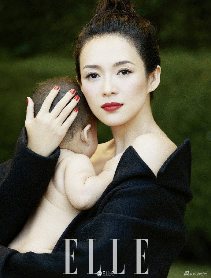 中国女星章子怡与女儿醒醒登上《ELLE》十月封面