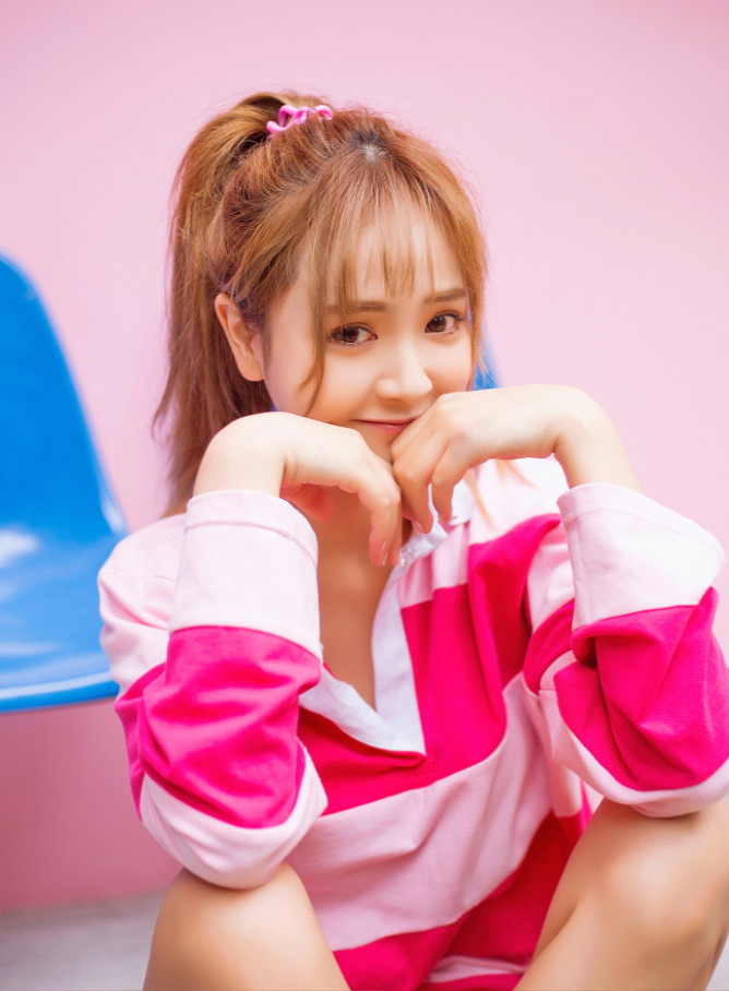 很高兴遇见你Pink girlLikeGirls-窦鹤鑫清纯美女图片