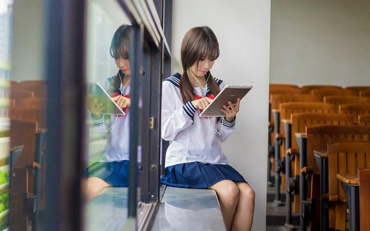 美少女校花清纯可爱写真