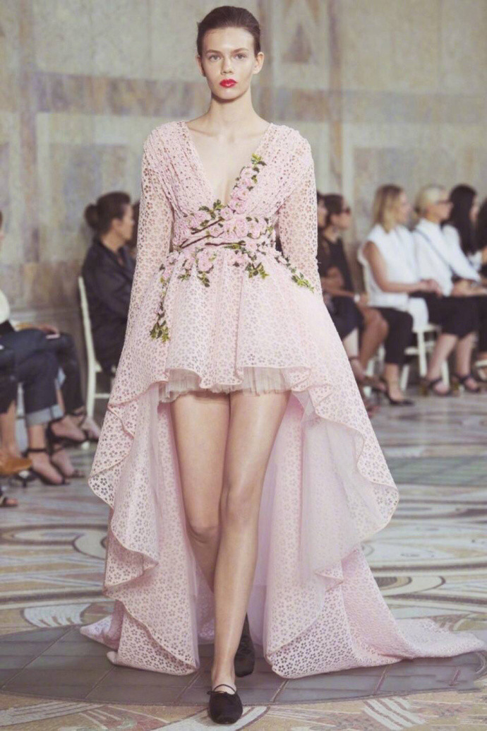 欧美美女模特演绎Giambattista Valli 2017高级定制晚礼