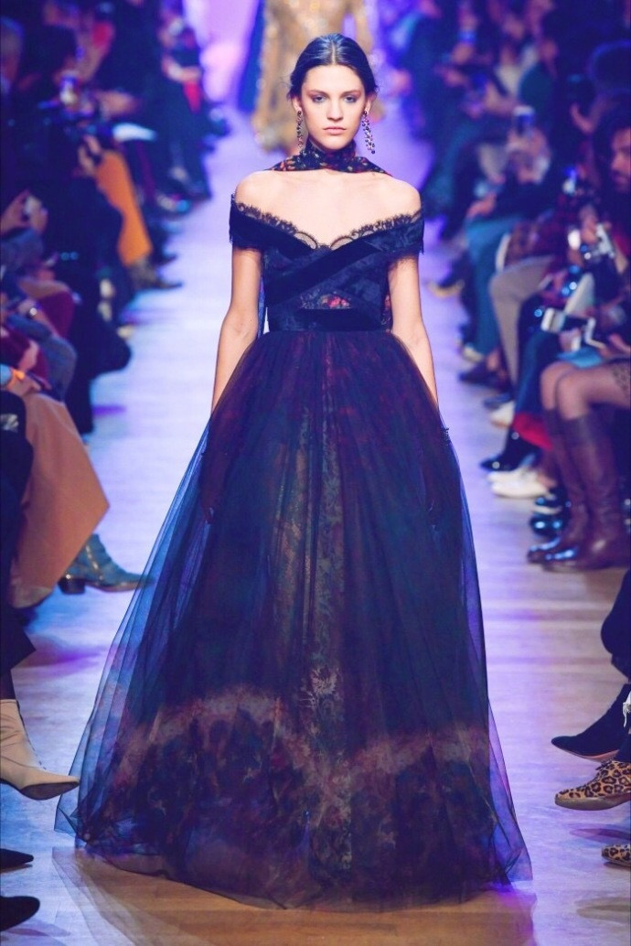 Elie Saab2018巴黎时装周秋冬高级成衣欧美图片