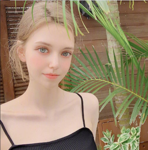 德国美女模特小昆凌Chloe图片 欧美美女图片