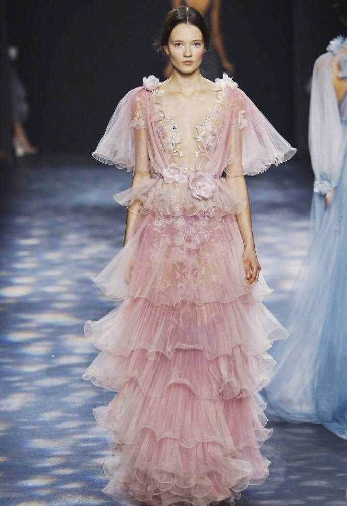 欧美美女模特演绎Marchesa Fall 2016 Ready-to-wear精致繁