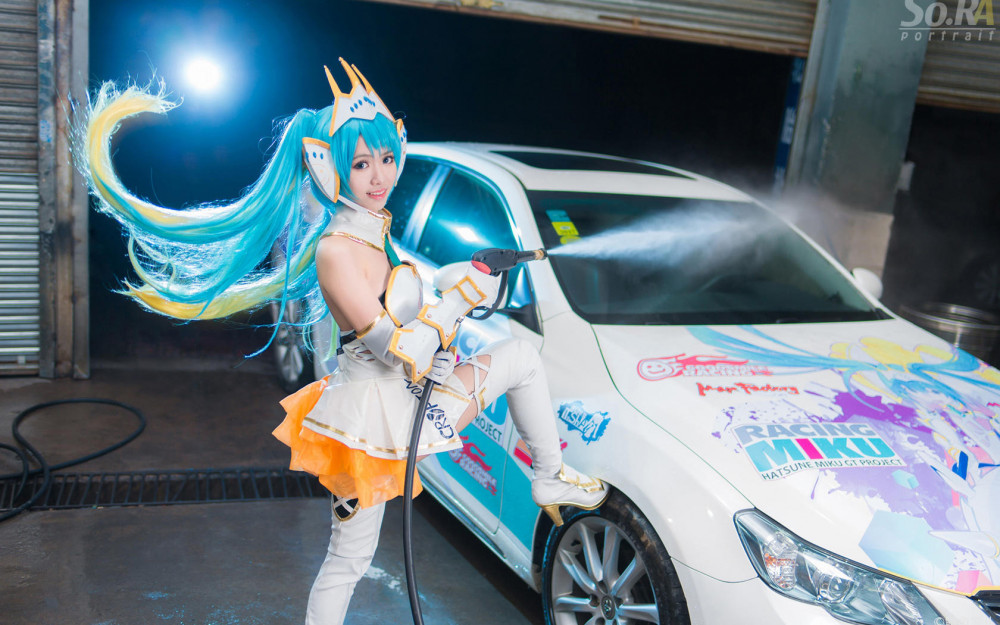 初音未来cos神还原壁纸,初音未来cosplay辣眼睛壁纸