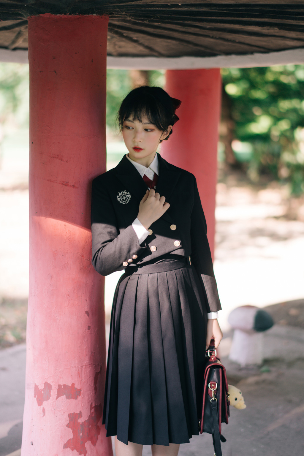 日系制服美女学生装阳光俏皮户外小清新写真