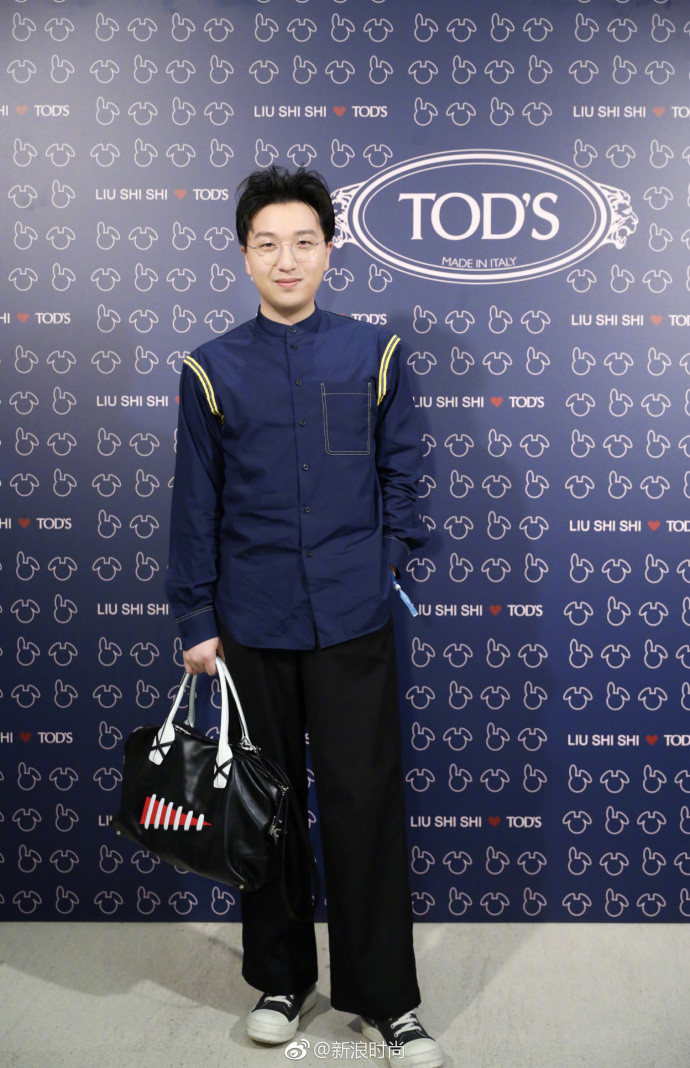 TOD’S宣布与品牌大使刘诗诗推出独家打造的201