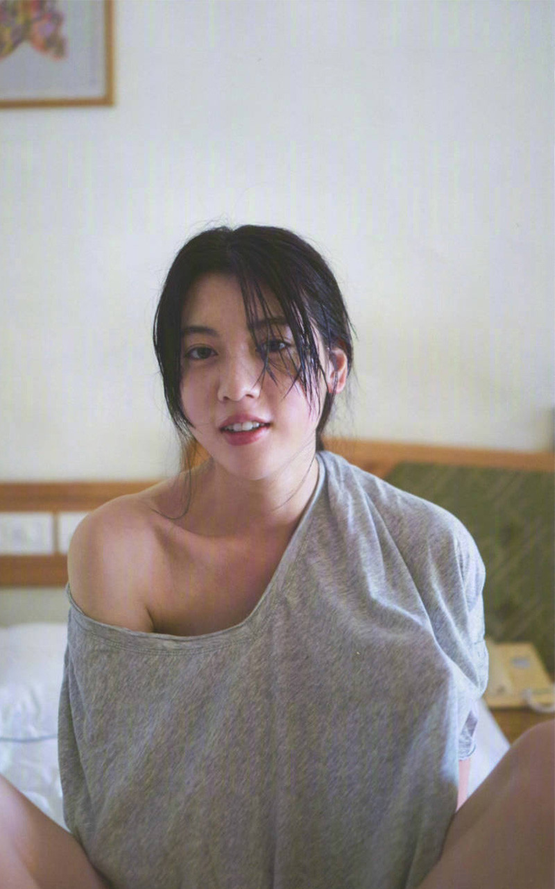 三吉彩花性感唯美写真