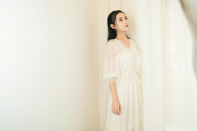 蒋依依图片_00后美女明星国民少女蒋依依仙女写
