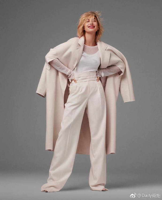 欧美美女明星Hailey Bieber《L’Officiel》时尚大片