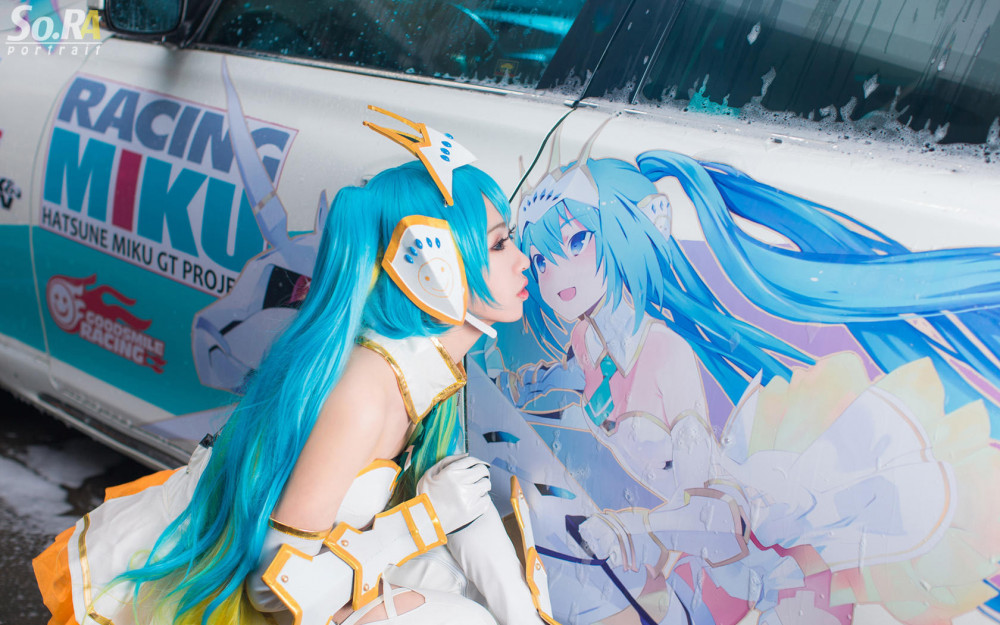 初音未来cos神还原壁纸,初音未来cosplay辣眼睛壁纸