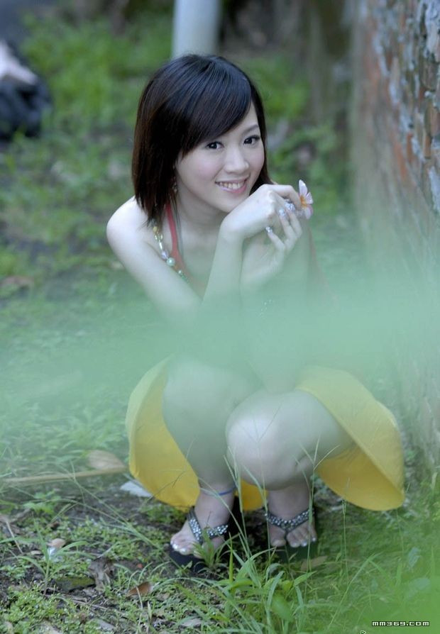 广州最清纯校花_广州大学英语系清纯女生