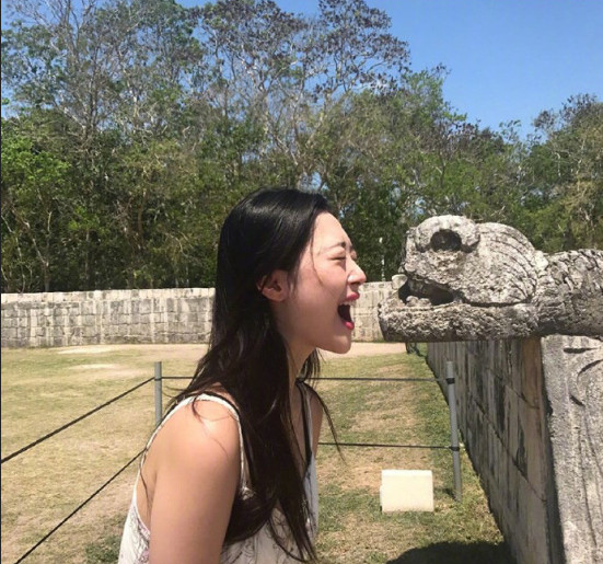 韩国美女图片 女明星崔雪莉春夏旅拍指南