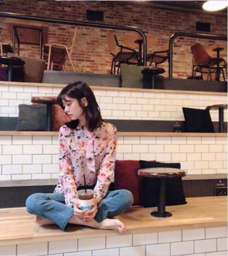 韩国美女演员郑素敏日常清纯图片