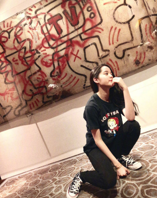 台湾美女明星欧阳娜娜满满的少女感图片