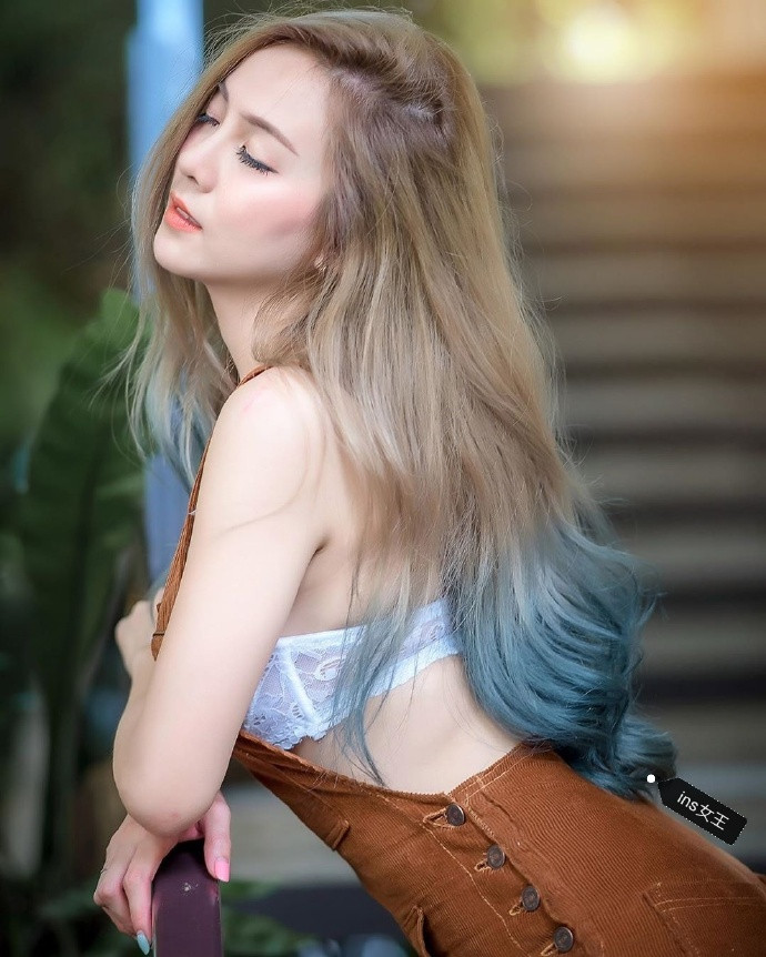 泰国麻豆Aumamii Upaiprom巨乳写真图片