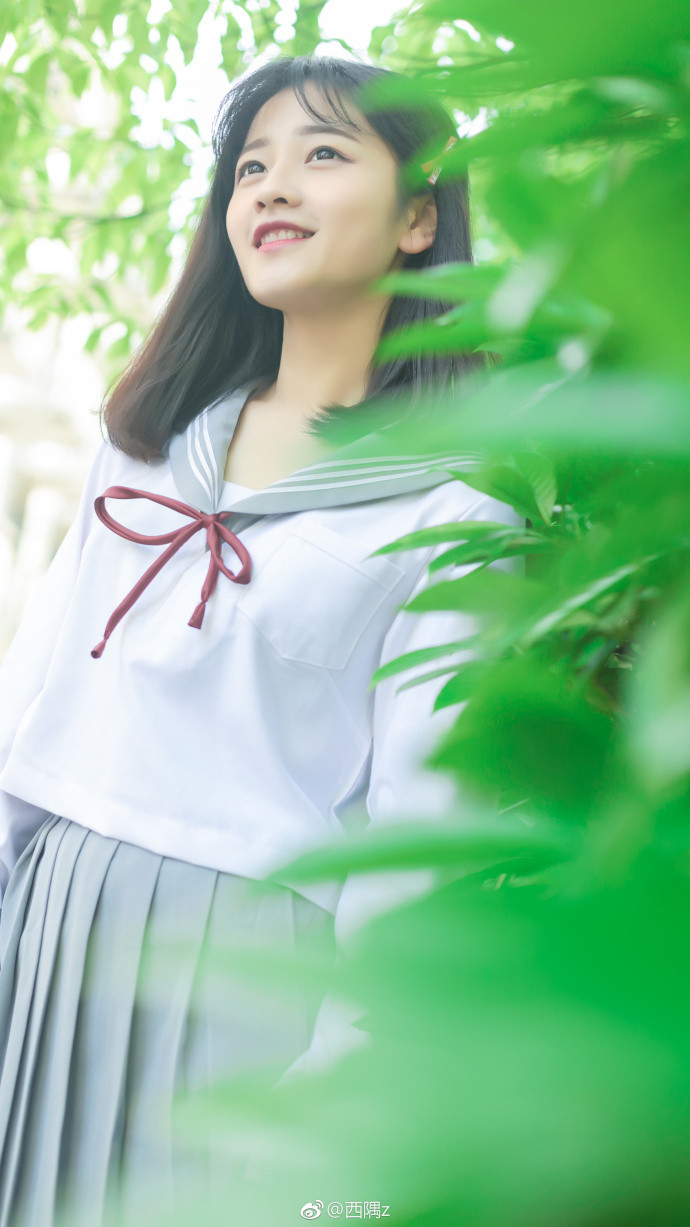 毕业季清纯美女校花校服唯美写真