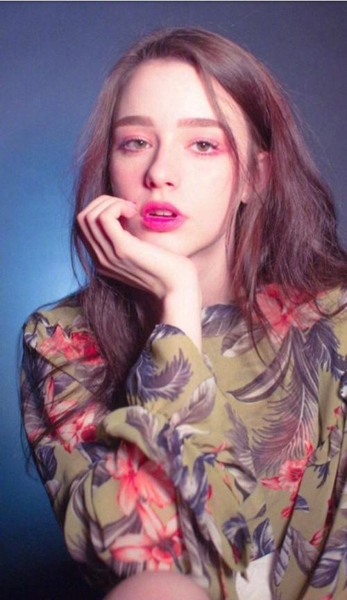99年俄罗斯美女模特Dasha Taran高颜值图片