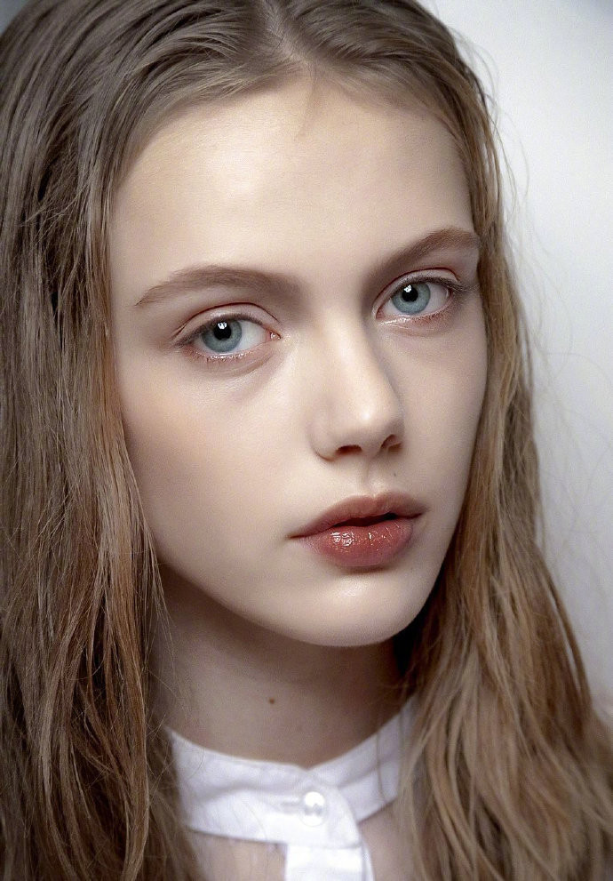 瑞典美女模特维密天使Frida Gustavsson小仙女图片