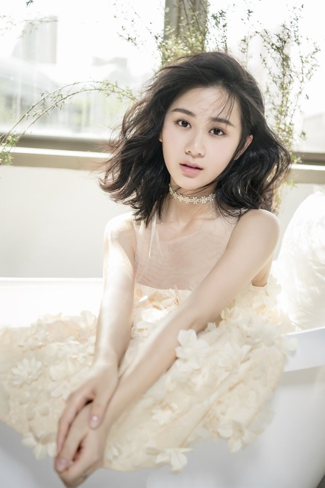 美女明星刘颖伦气质写真高清手机壁纸