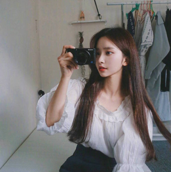 韩国美女模特金娜熙图片
