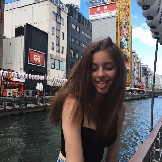 西班牙美女国际模特Bondarko图片 欧美美女图片