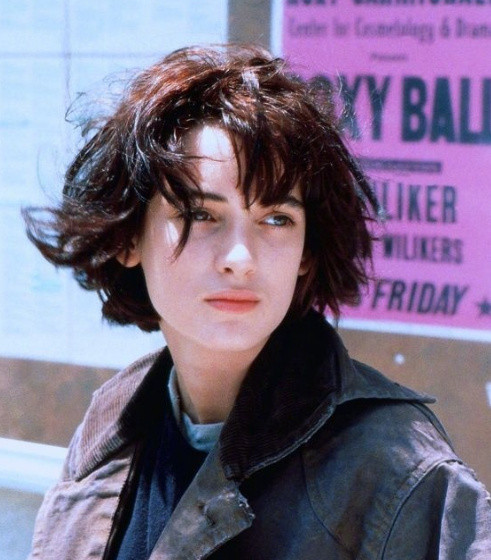 欧美美女明星薇诺娜·瑞德（Winona Ryder）美颜图片