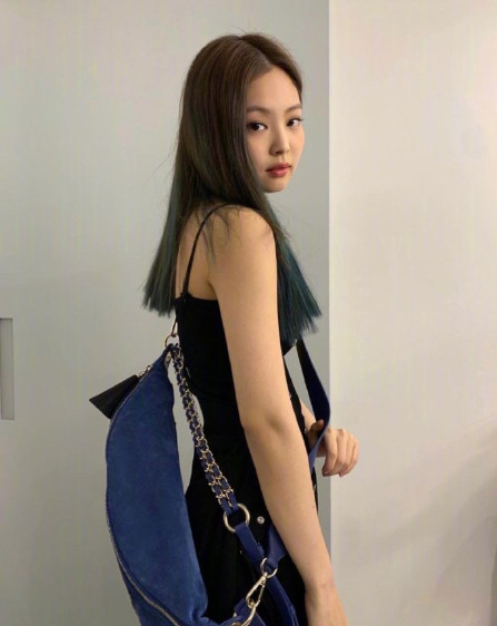 韩国美女图片 女团BLACKPINK金智妮JENNIE性感图片