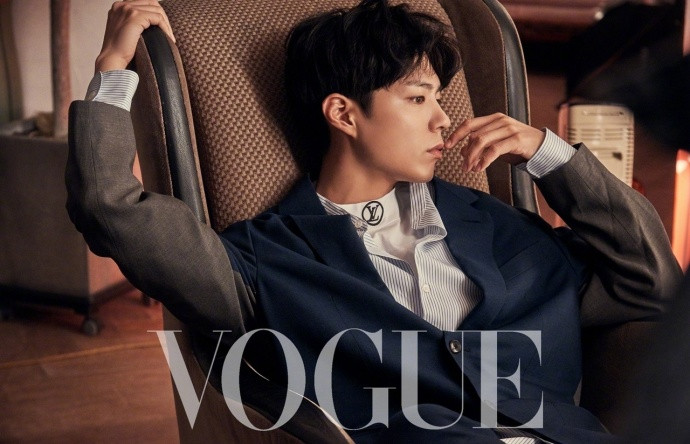 韩国男明星帅哥朴宝剑台湾版《VOGUE》2月刊封面