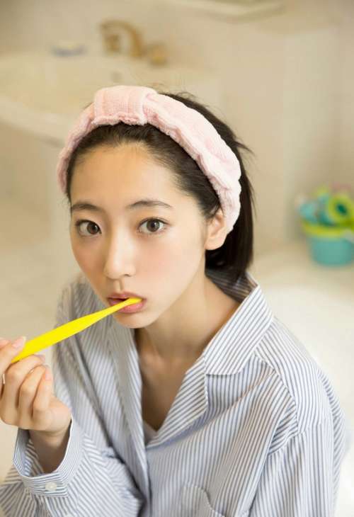 狮子座日本美女私房照武田玲奈图片