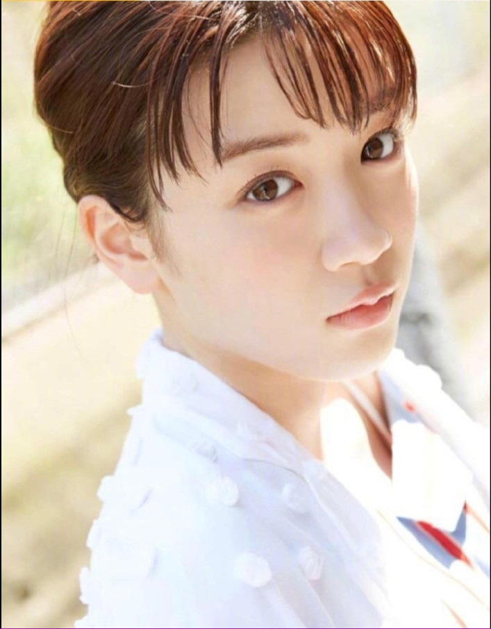 日本美女明星元气少女永野芽郁图片