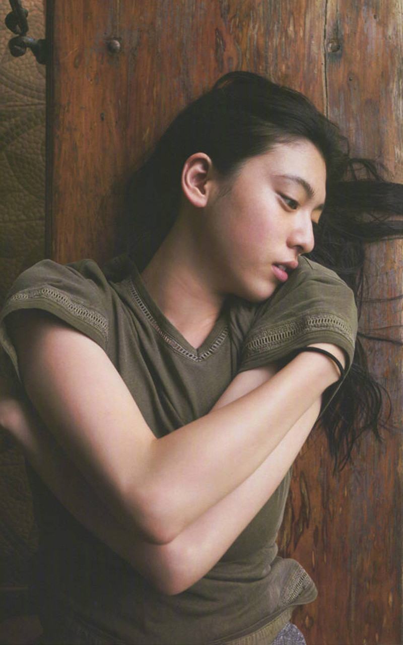 三吉彩花性感唯美写真