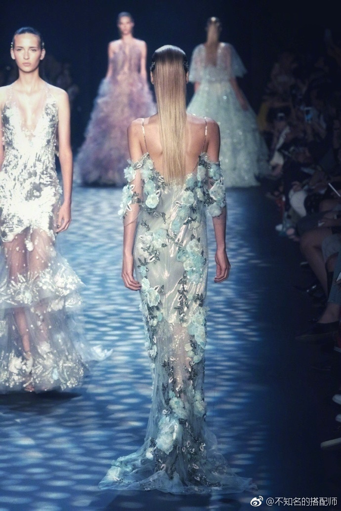 欧美时尚Marchesa Spring 2017 RTW梦幻仙裙图片