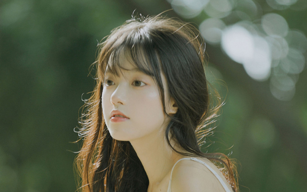 高颜值女生照片真人,高颜值淡妆女生清纯唯美壁纸