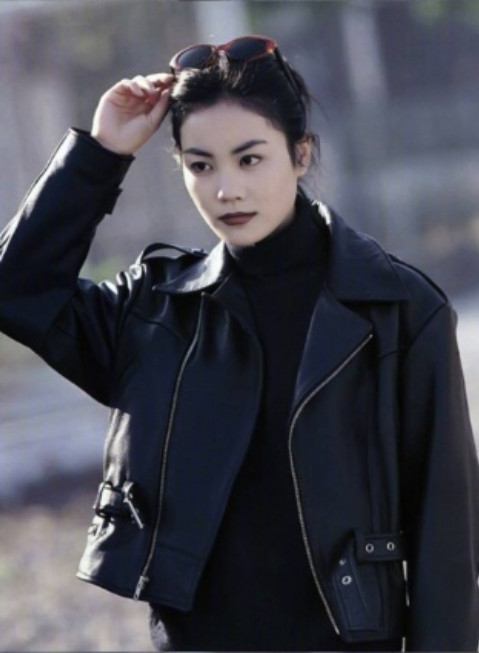 90年代的时尚指标王菲早期写真合集