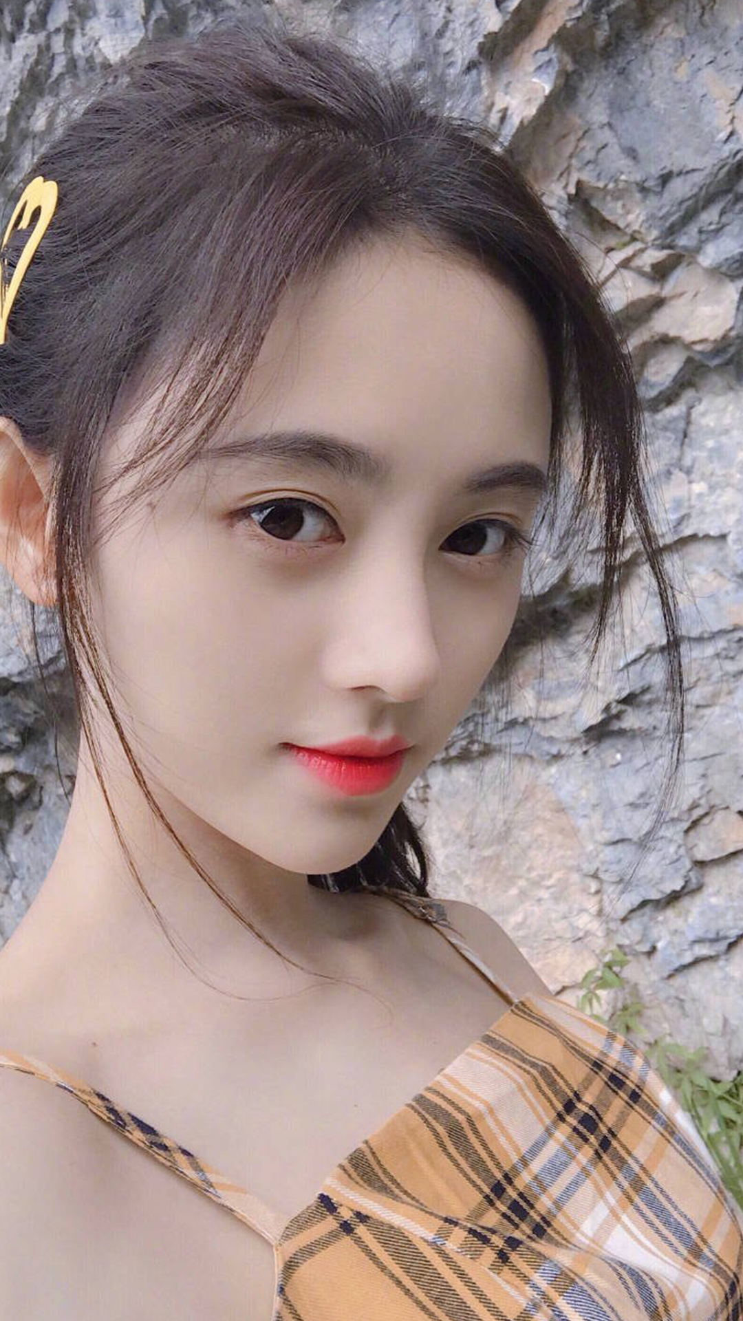 鞠婧祎性感吊带清纯唯美写真图片手机壁纸