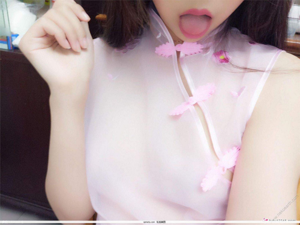 Kanami酱性感丁字裤超级巨乳,mm131美女图片高清美女图片