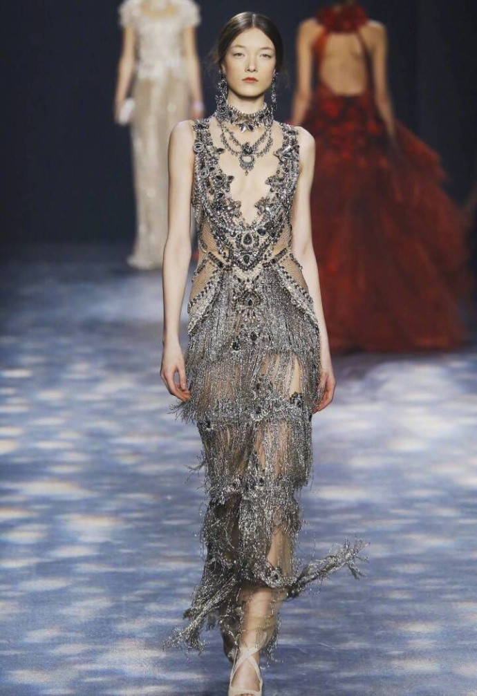 欧美美女模特演绎Marchesa Fall 2016 Ready-to-wear精致繁